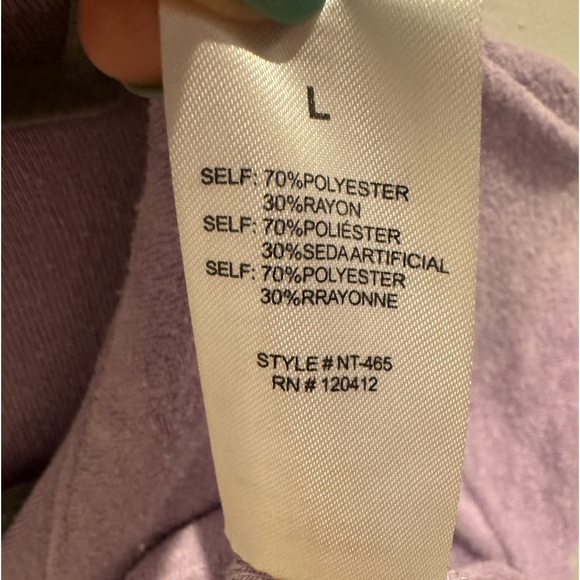 NIA Large Purple Terry Button Down Top. ๐ - Picture 5 of 5